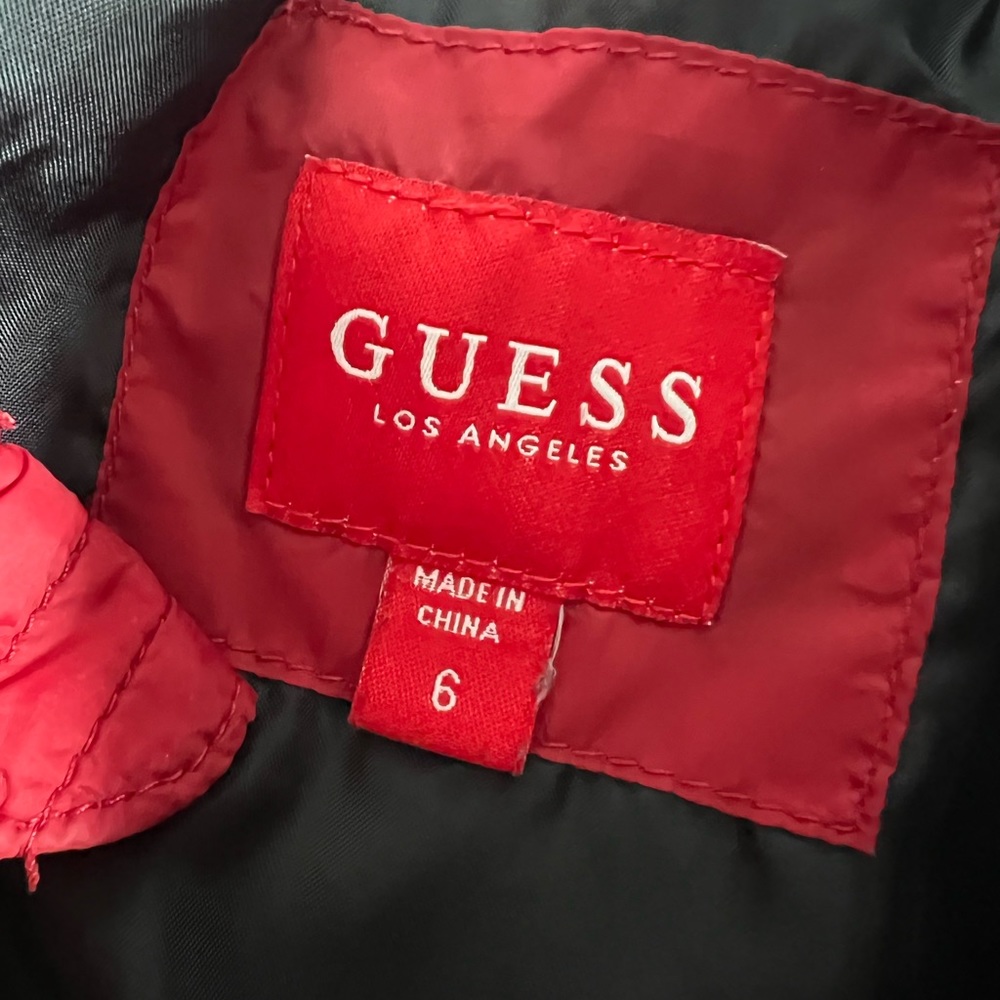 Guess jacket. - Picture 5 of 10